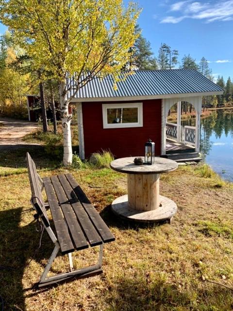 Off-Grid Cabin In Nattavaara Lapland Екстер'єр фото