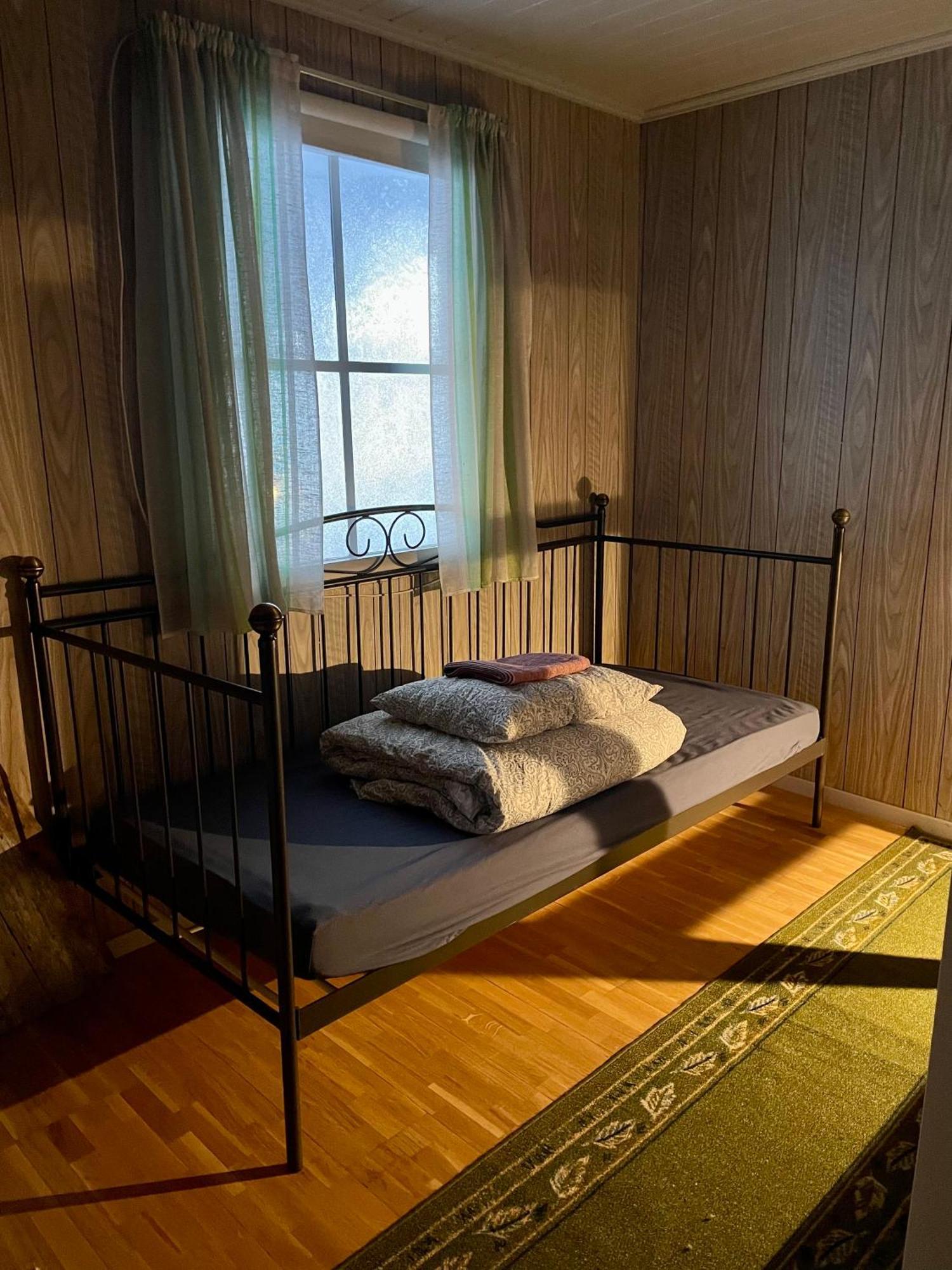 Off-Grid Cabin In Nattavaara Lapland Екстер'єр фото